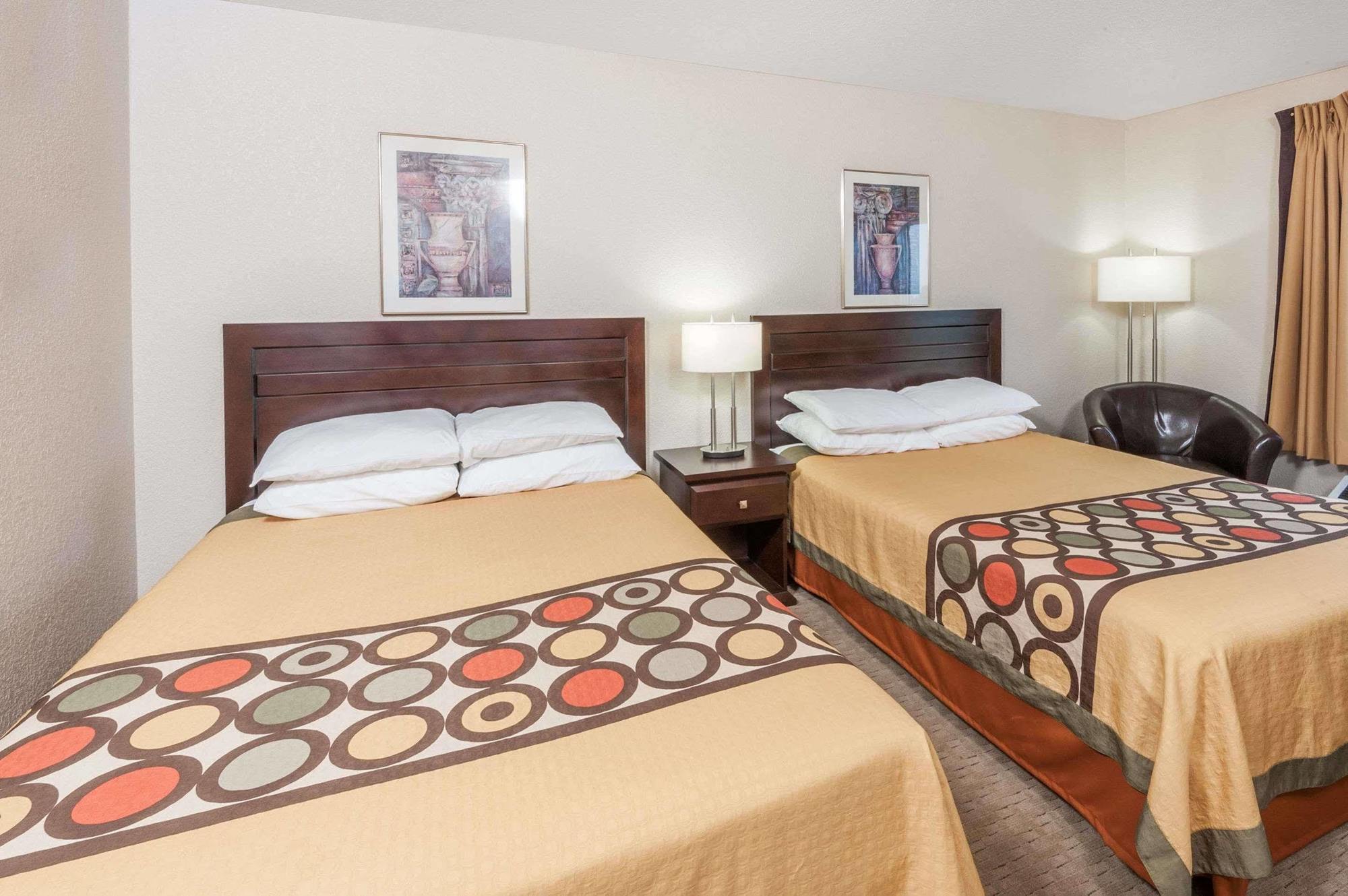 Homestay Express Airdrie Luaran gambar