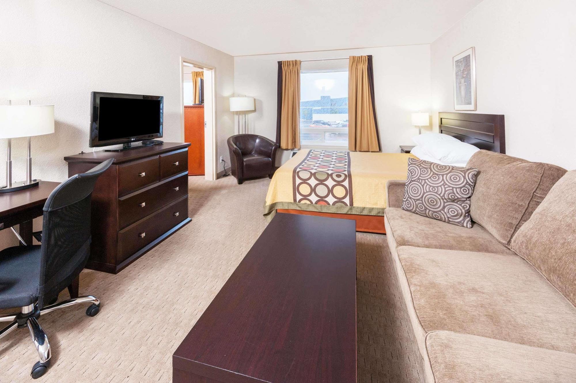 Homestay Express Airdrie Luaran gambar